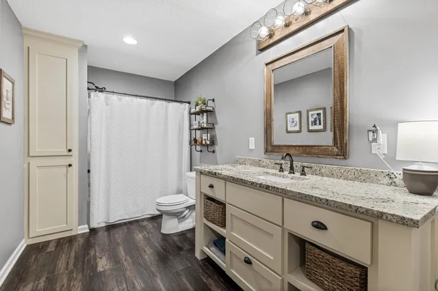 $600,000 | 10813 185th Court Northwest, Elk River, MN 55330