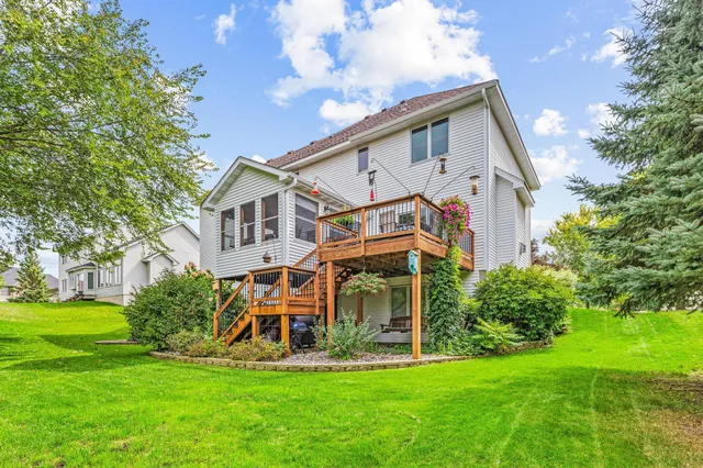 $600,000 | 10813 185th Court Northwest, Elk River, MN 55330