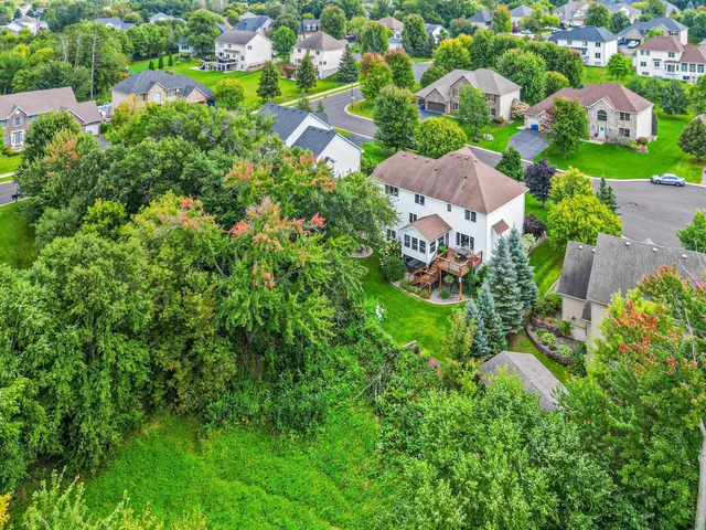 $600,000 | 10813 185th Court Northwest, Elk River, MN 55330