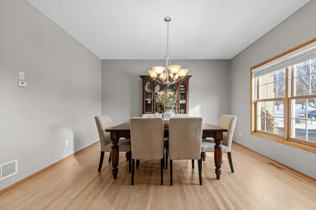 $600,000 | 10813 185th Court Northwest, Elk River, MN 55330