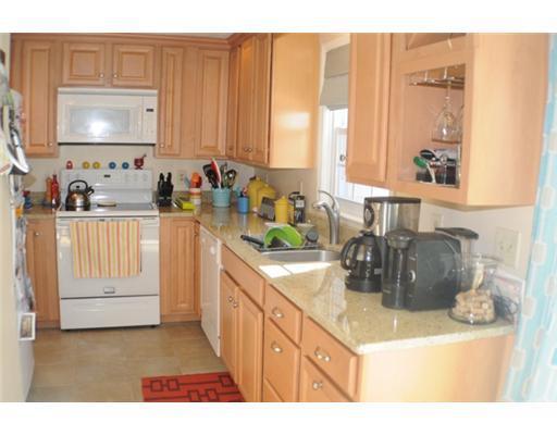 48 Garfield Street, Unit 27 Saco, ME 04072 - Photo 3 of 13 Kitchen.