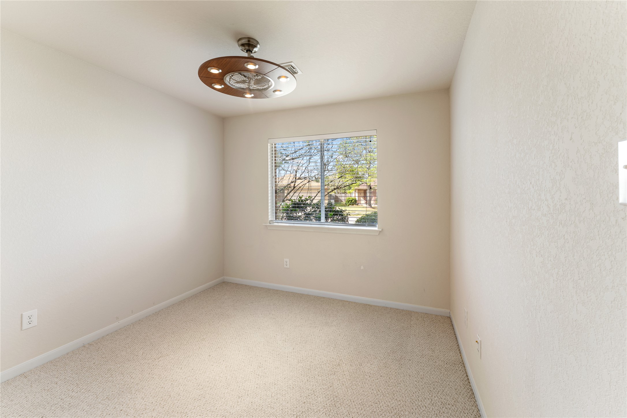 3214 Falcon Trail Drive Spring, TX 77373 - Photo 24 of 29 an empty room with windows