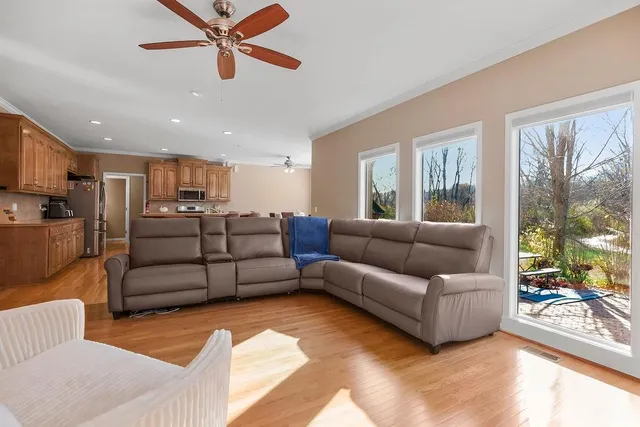 $470,000 | 2709 Southwest Golden Eagle Road, Lee's Summit, MO 64082