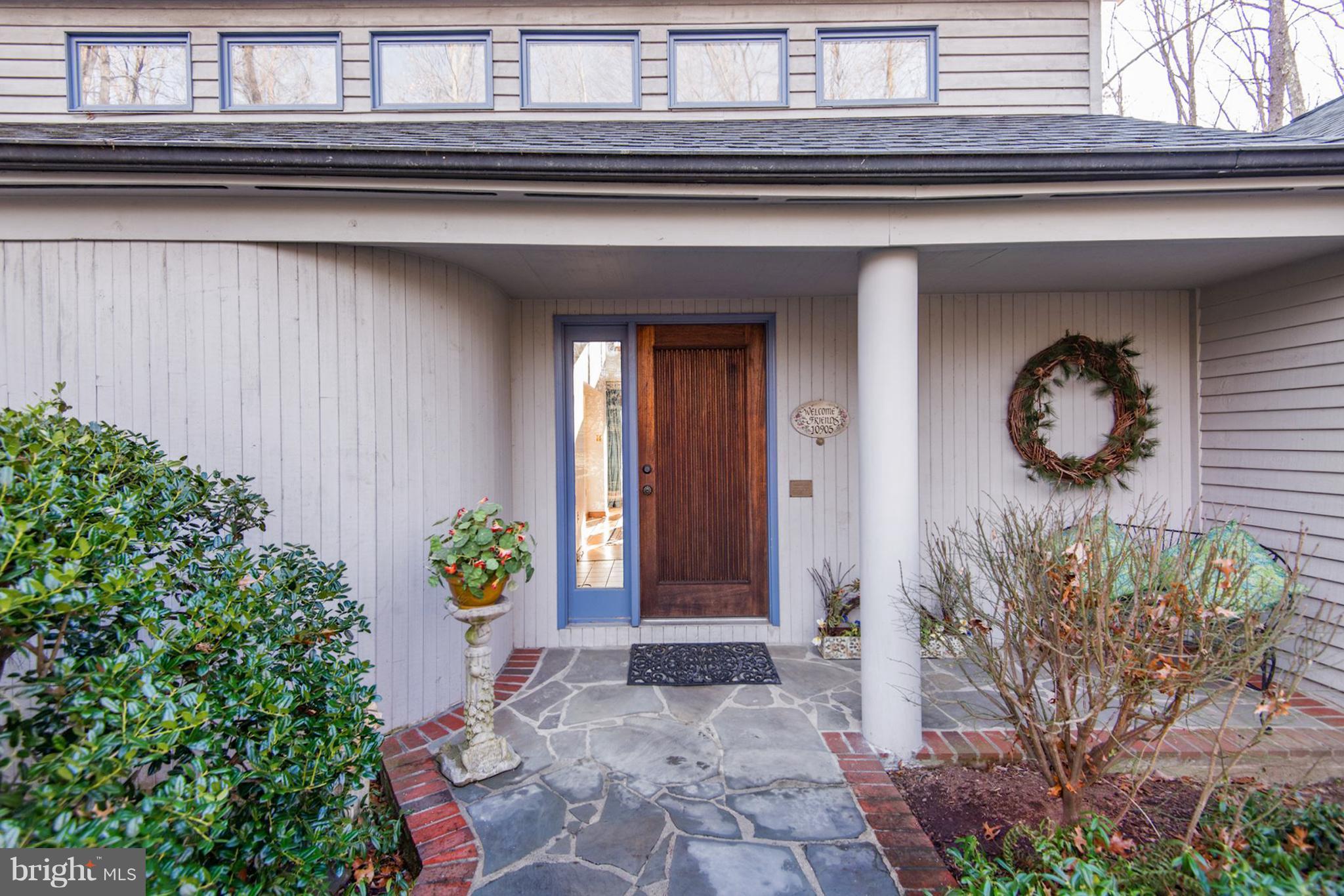 10905 Hunter Station Road Vienna, VA 22181 - Photo 2 of 30 Front Entrance