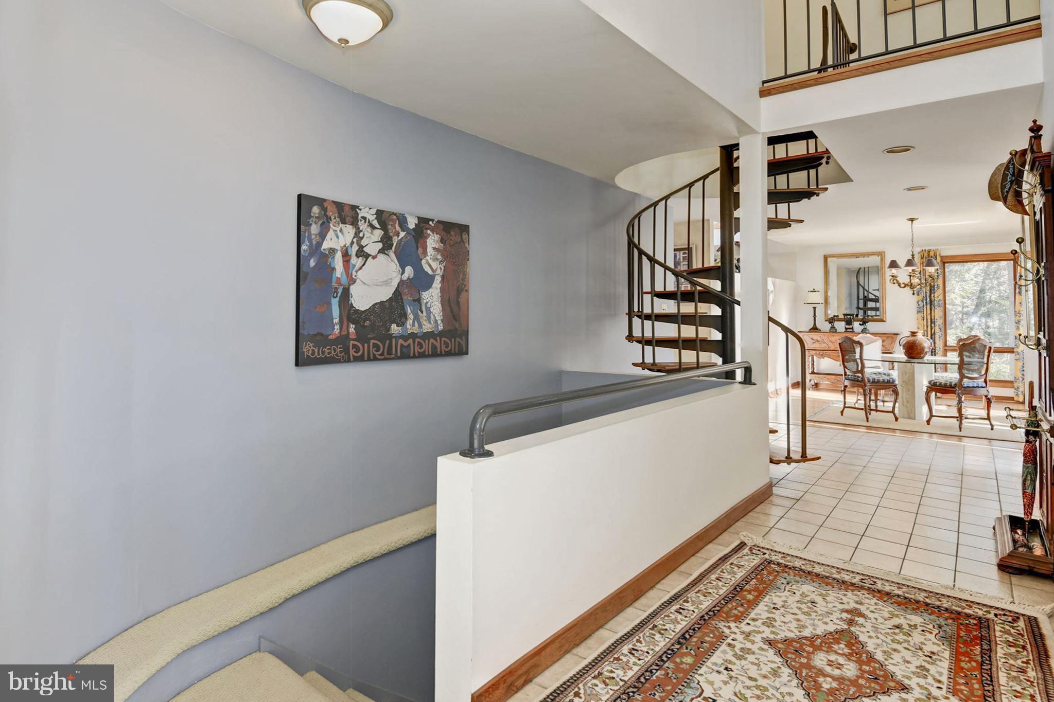 10905 Hunter Station Road Vienna, VA 22181 - Photo 13 of 30 Interior (General)