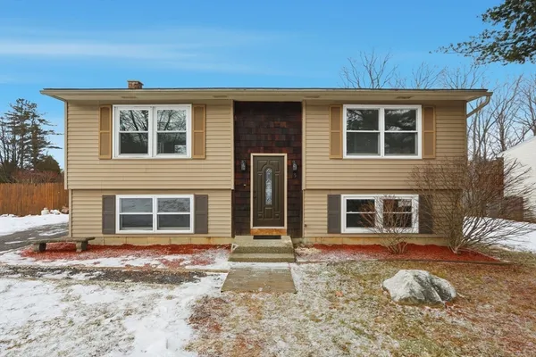 $330,000 | 5 Marco Drive, Pittsfield, MA 01201