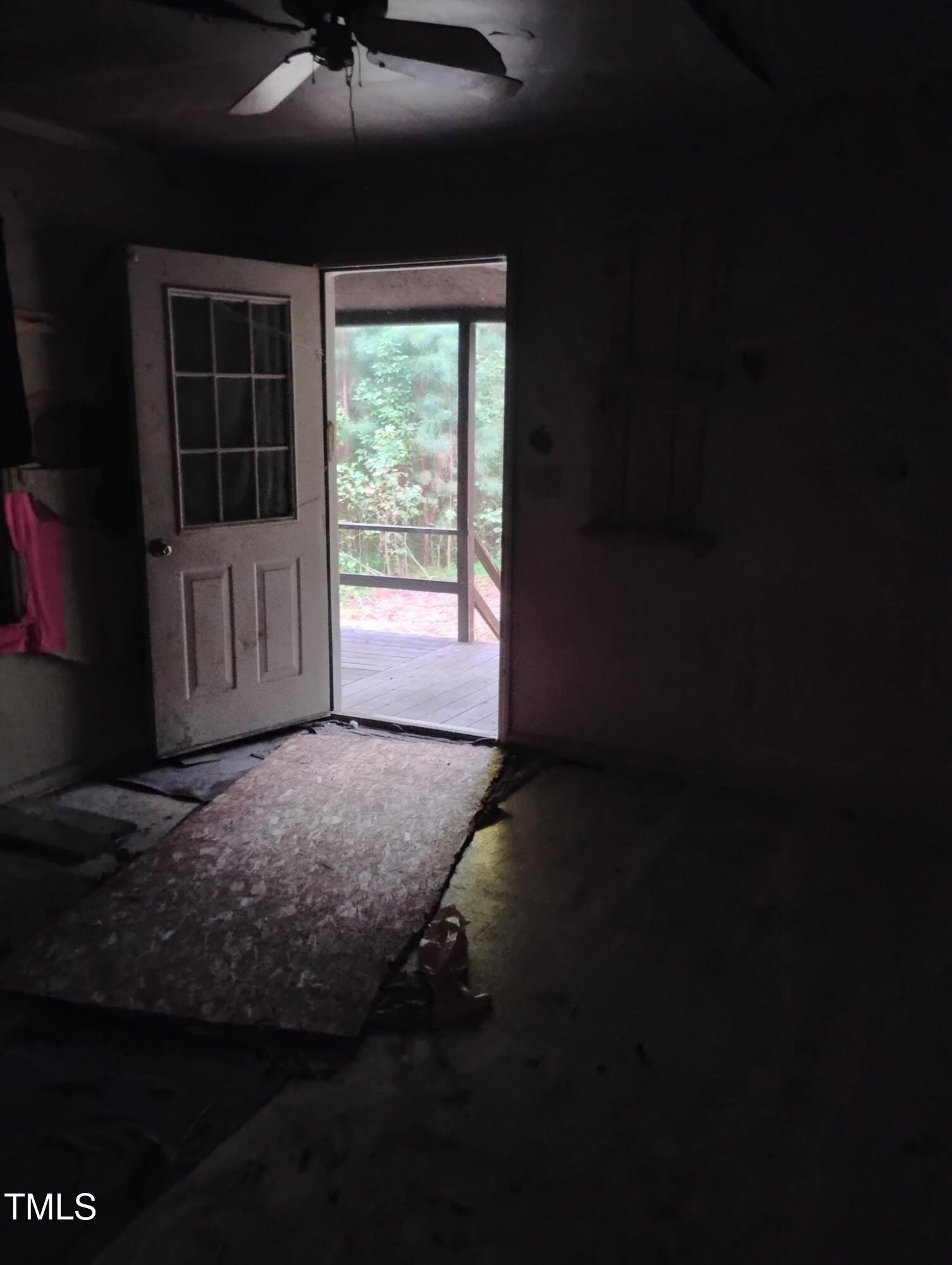 4620 Sams Road Mebane, NC 27302 - Photo 26 of 31 a view of empty room with a window