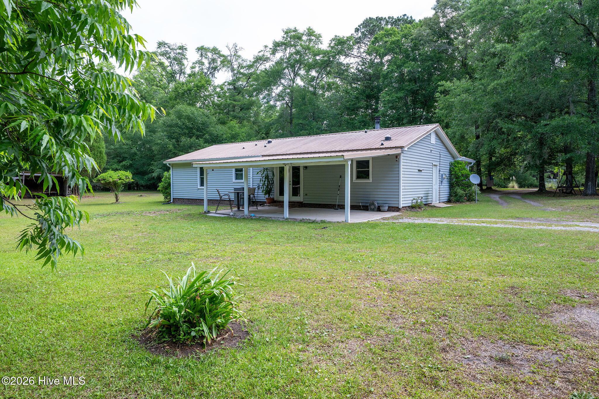 5101 Sand Ridge Road New Bern, NC 28560 - Photo 31 of 48 Back of Home