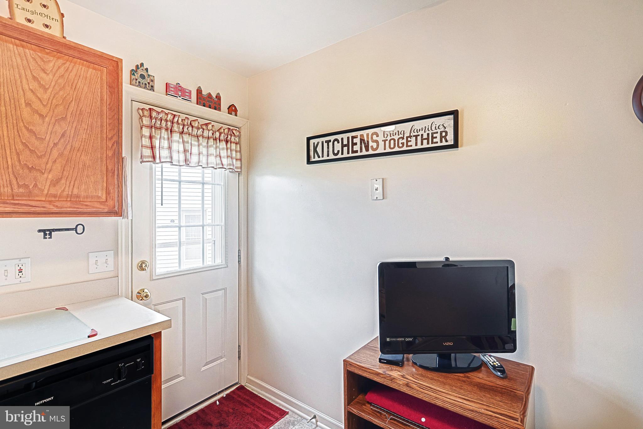 646 Hayley Road York, PA 17404 - Photo 16 of 28 Gallery Image 16