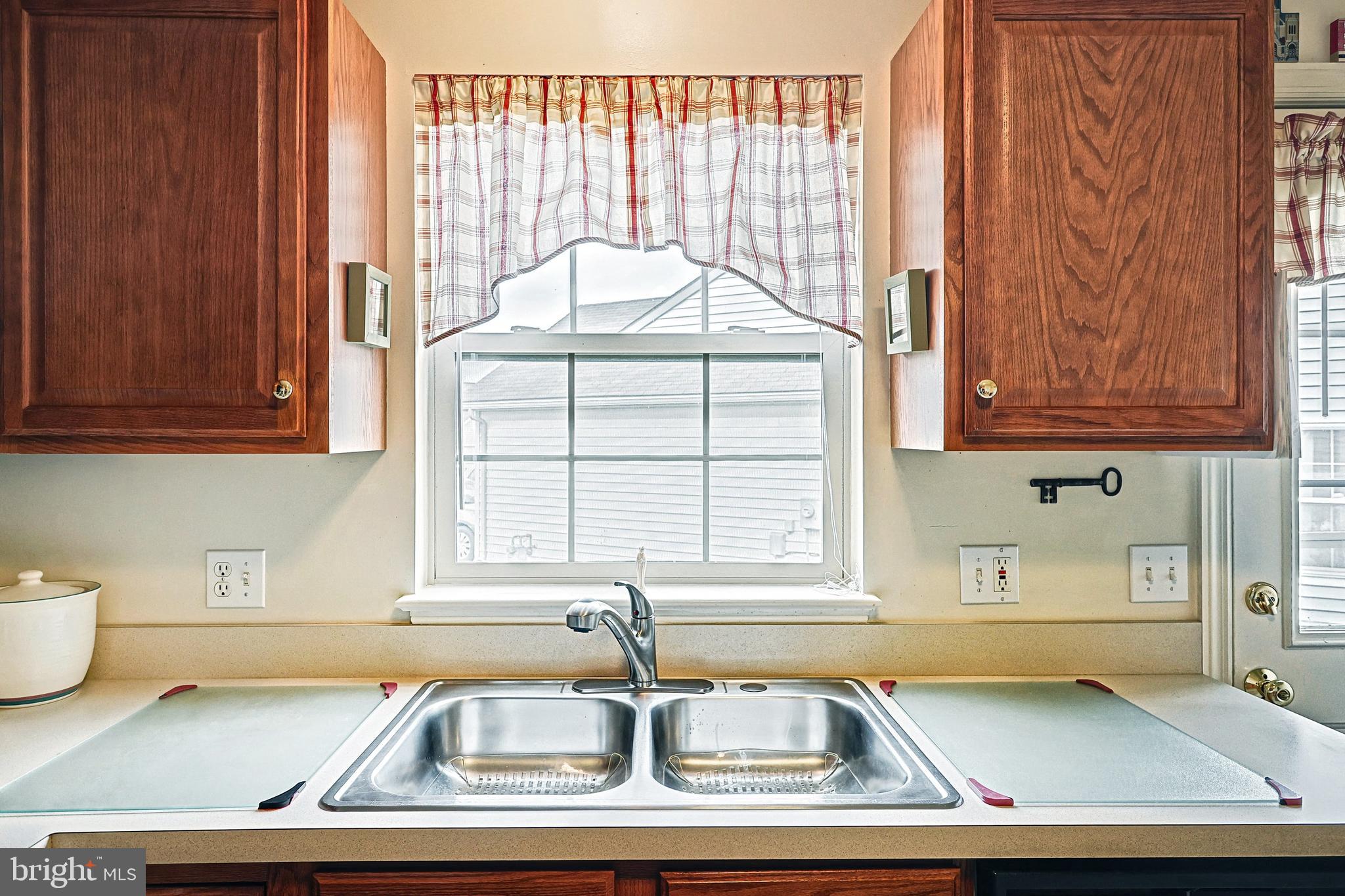 646 Hayley Road York, PA 17404 - Photo 17 of 28 Gallery Image 17