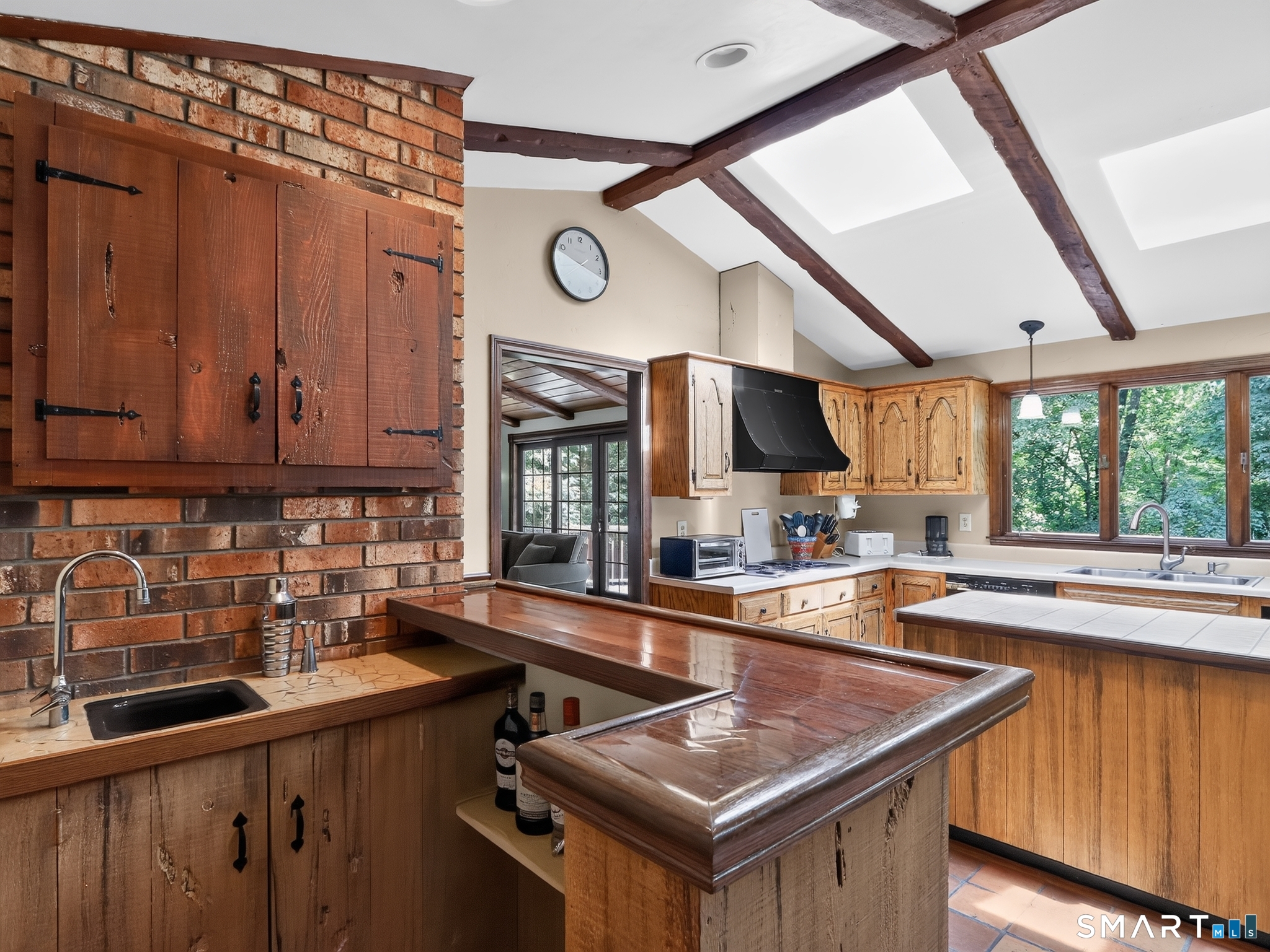 22 Codfish Lane Weston, CT 06883 - Photo 18 of 36