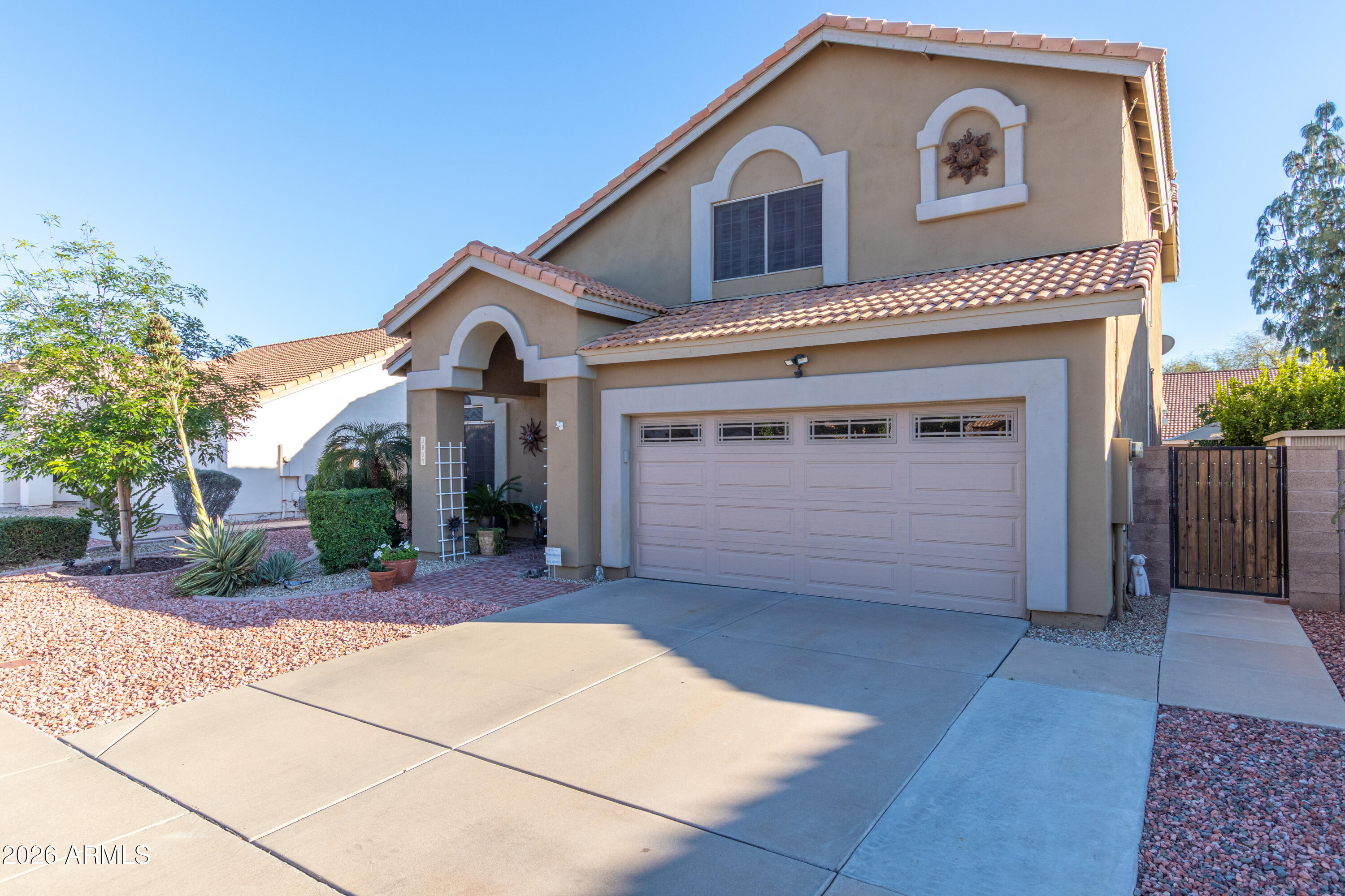 3859 West Alameda Road Glendale, AZ 85310 - Photo 2 of 9