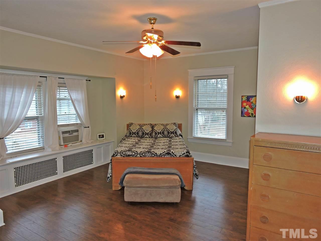 128 Academy Street Roxboro, NC 27573 - Photo 16 of 24 Gallery Image 16