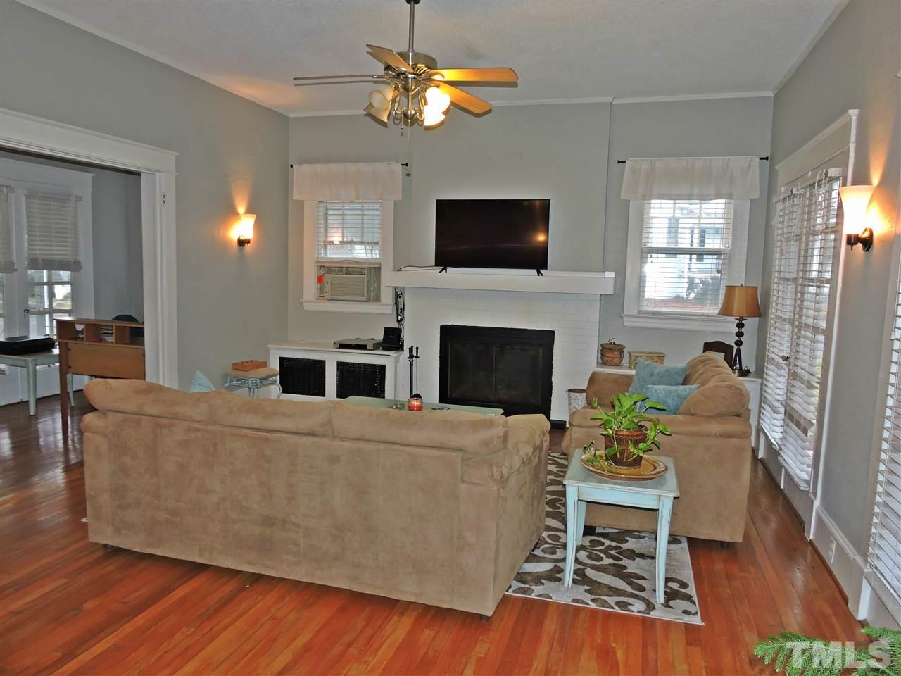 128 Academy Street Roxboro, NC 27573 - Photo 3 of 24 Gallery Image 3