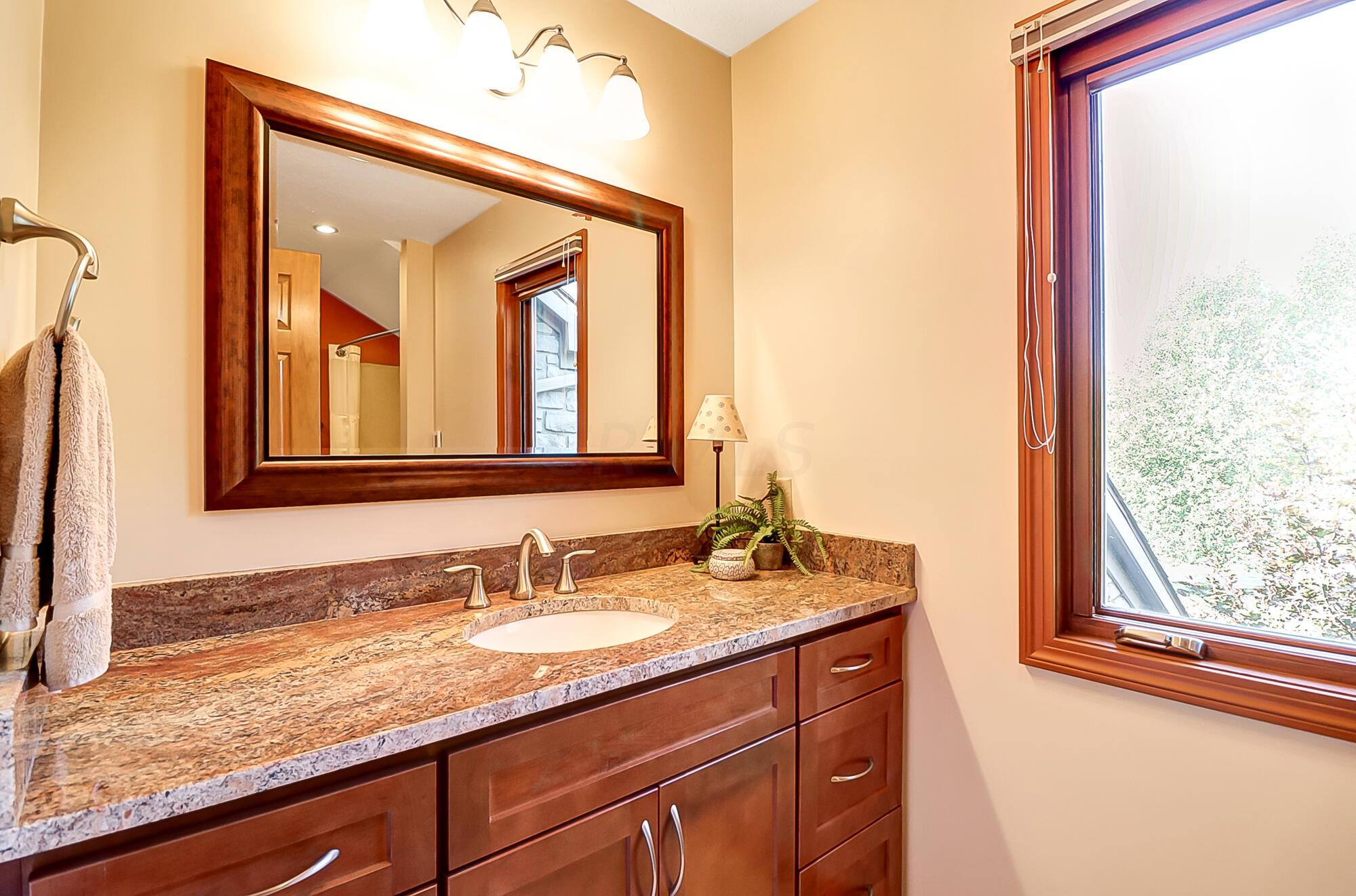 5001 Sunbury Road Westerville, OH 43082 - Photo 42 of 57 002_RQui