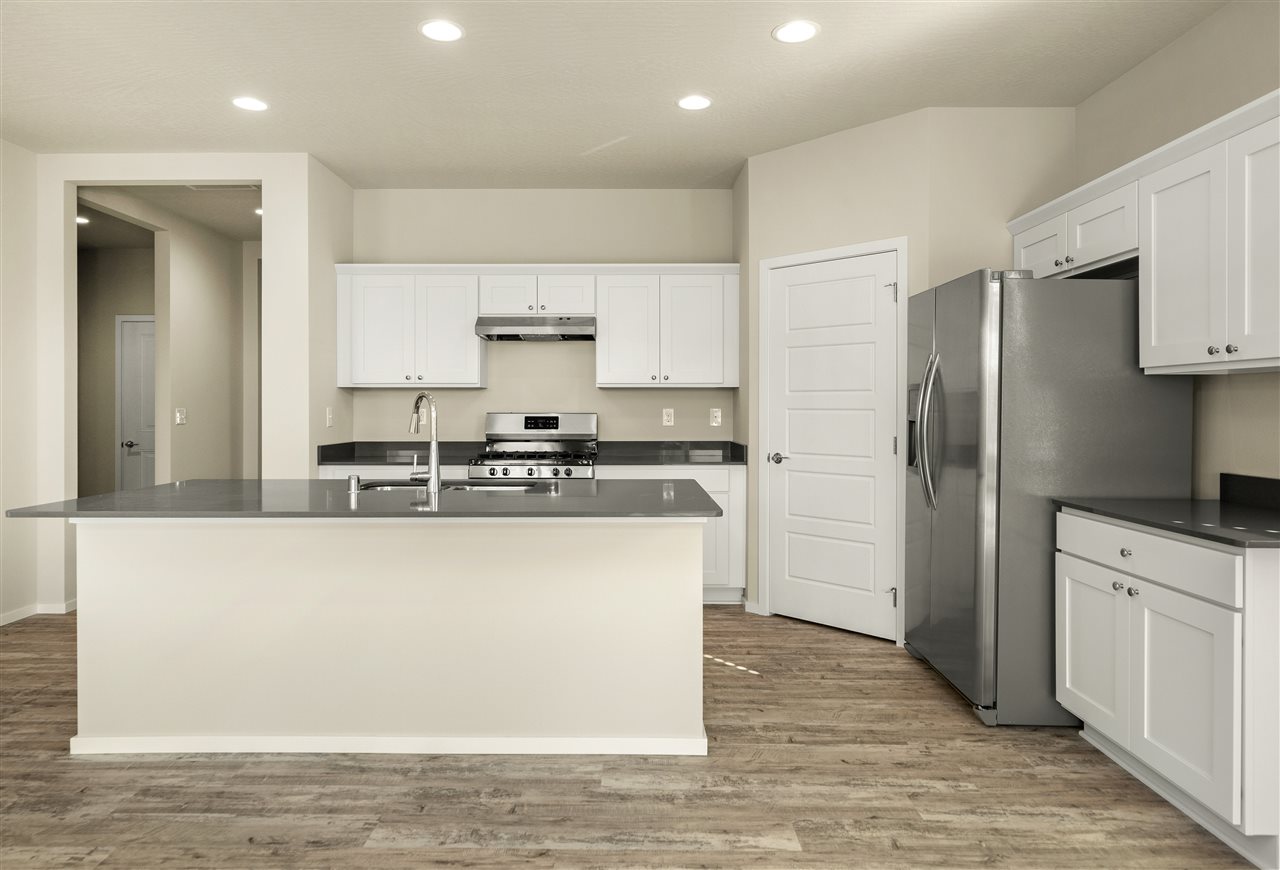 6409 South Soda Road Spokane, WA 99224 - Photo 8 of 12