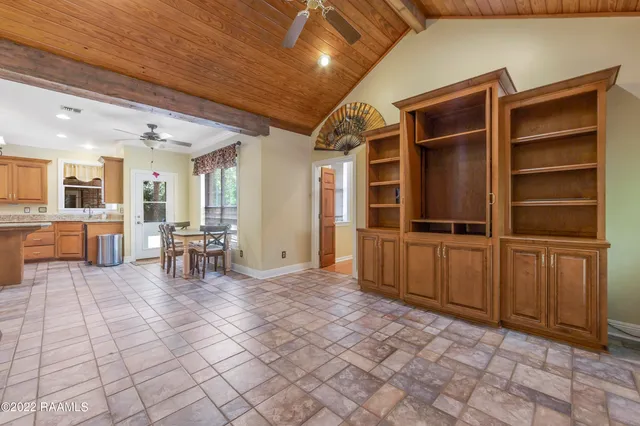 $2,500 | 403 Phoenix Drive, Lafayette, LA 70503