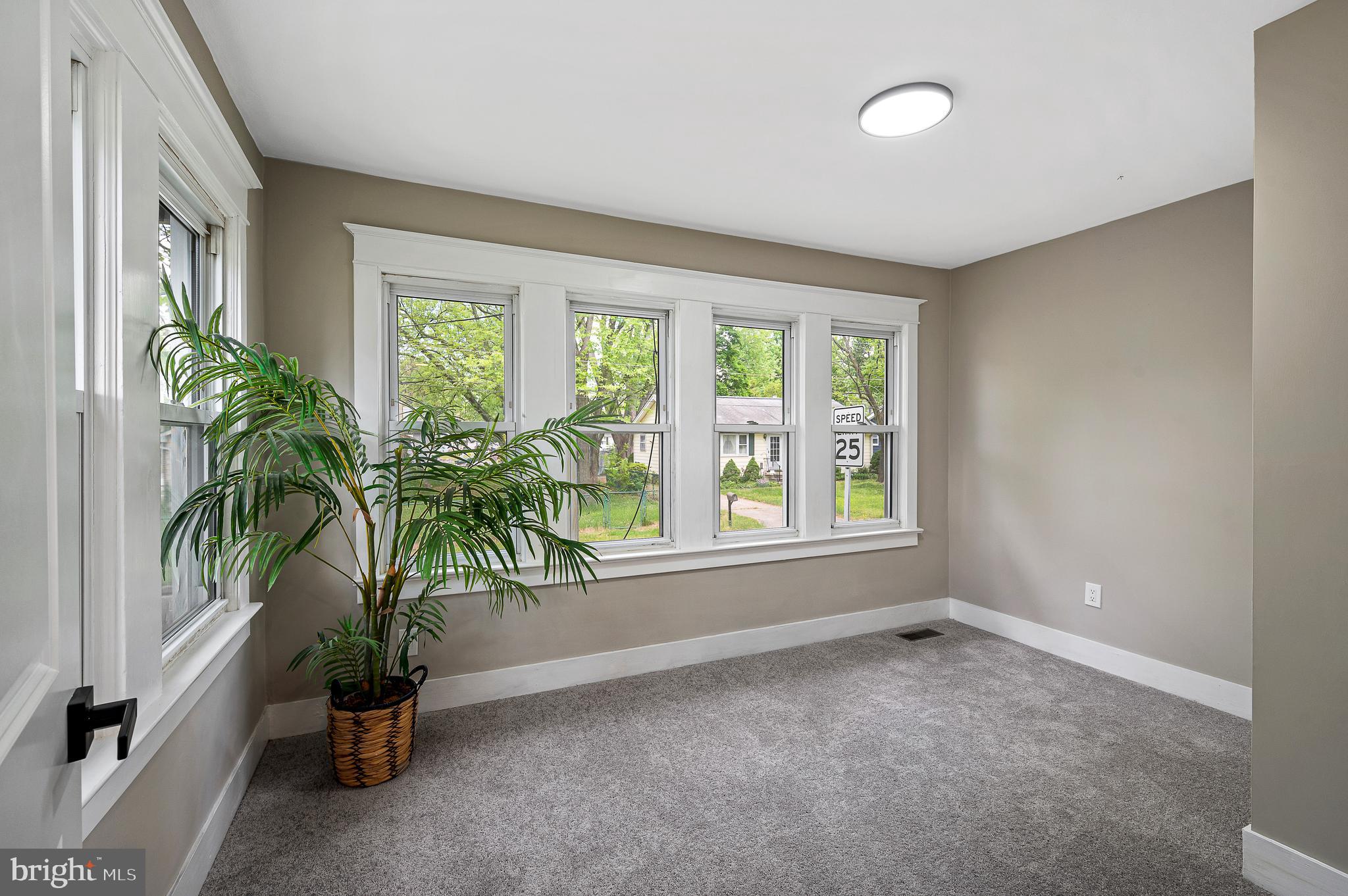 8 Kansas Road Pennsville, NJ 08070 - Photo 20 of 34