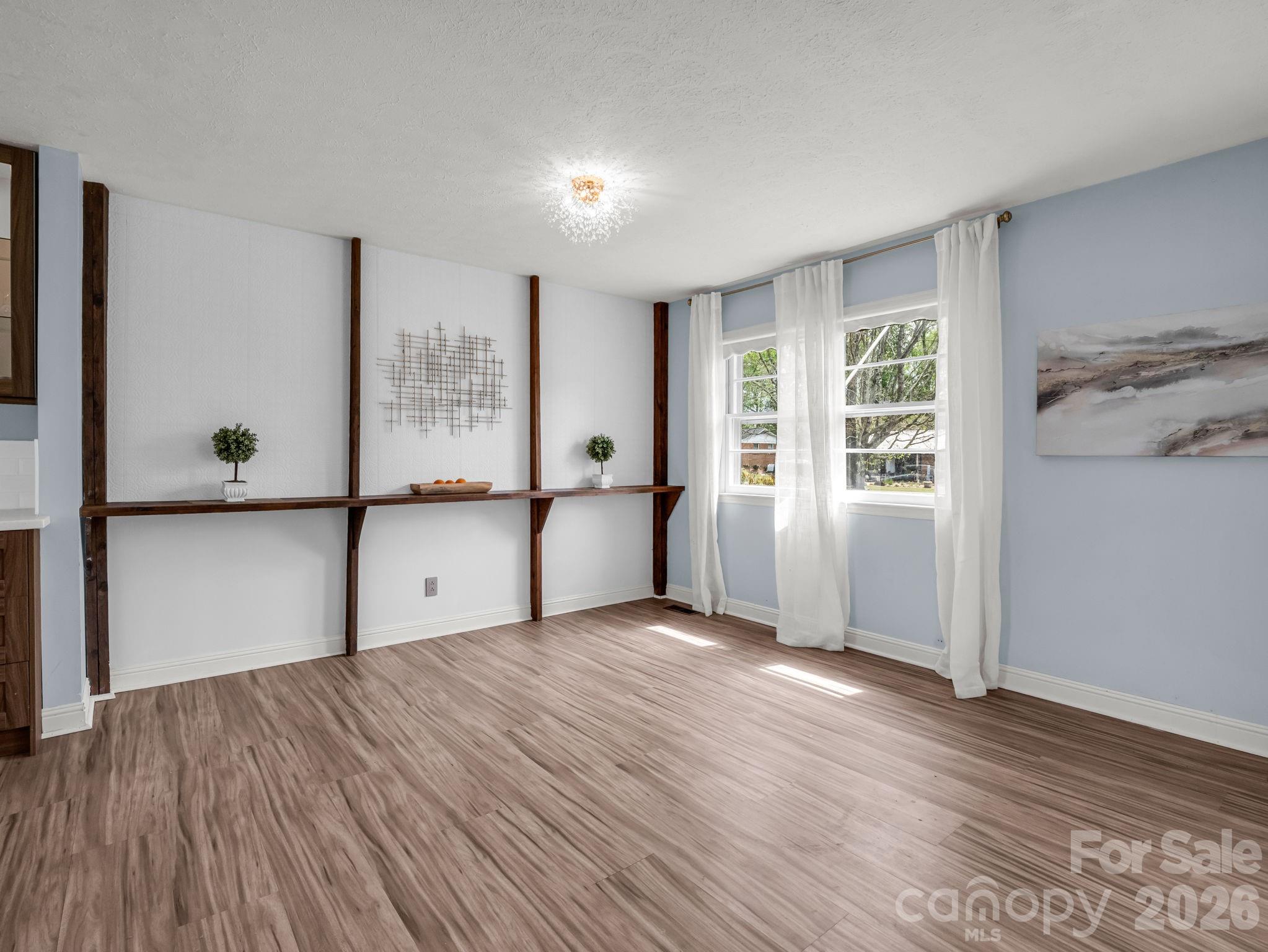 810 Surry Drive Shelby, NC 28152 - Photo 2 of 39