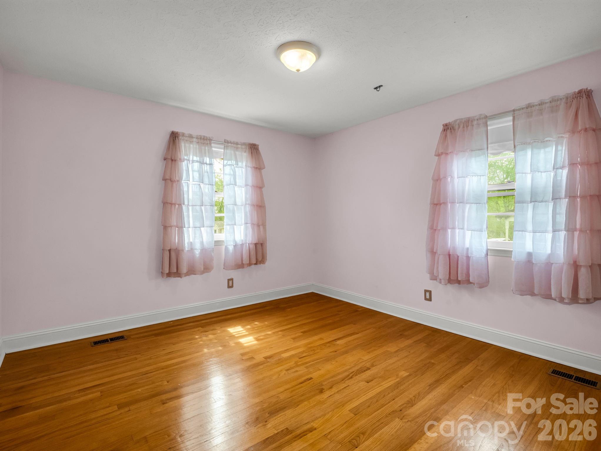 810 Surry Drive Shelby, NC 28152 - Photo 6 of 39