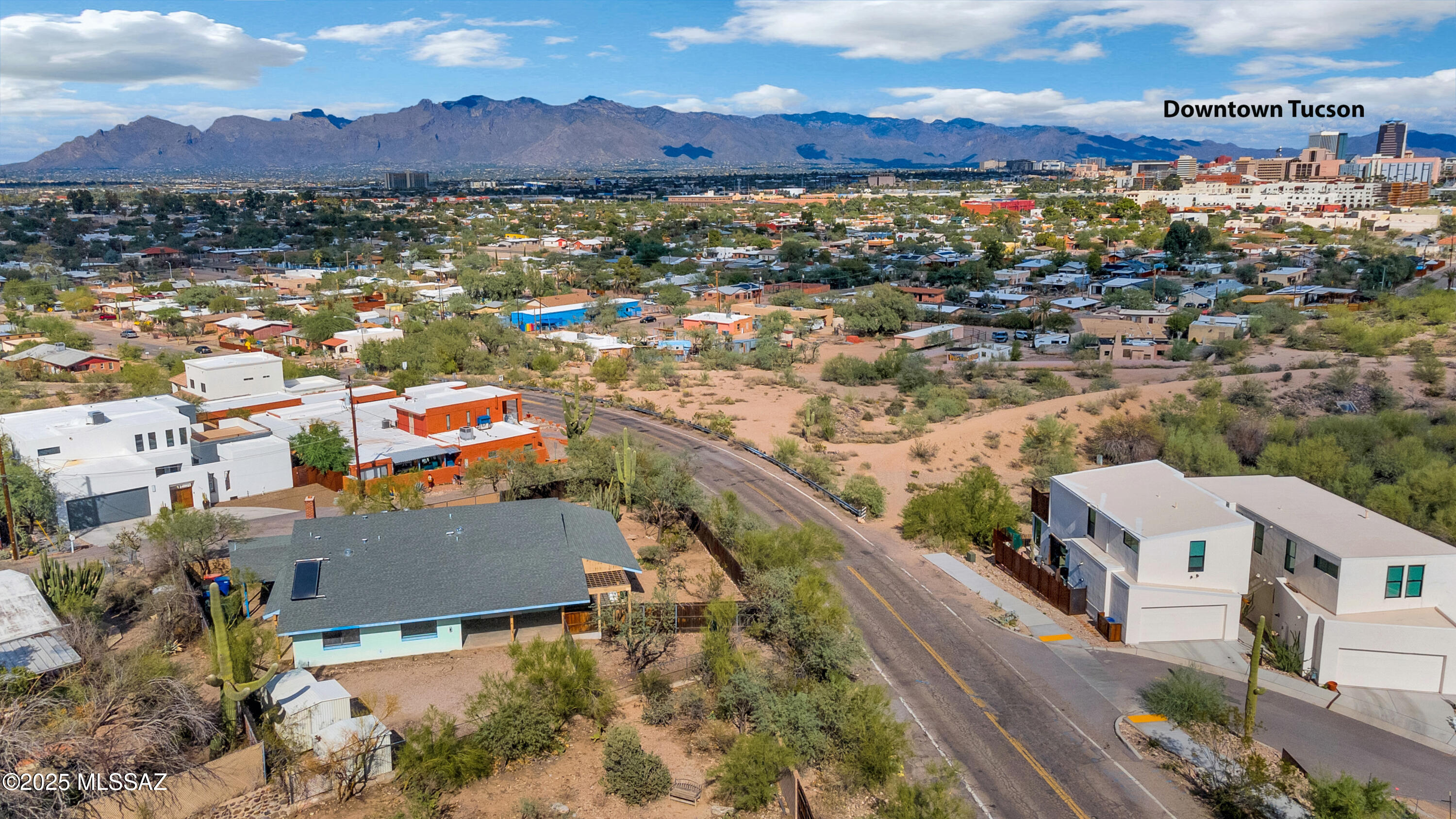 202 Sentinel Peak Road South Tucson, AZ 85745 - Photo 30 of 36