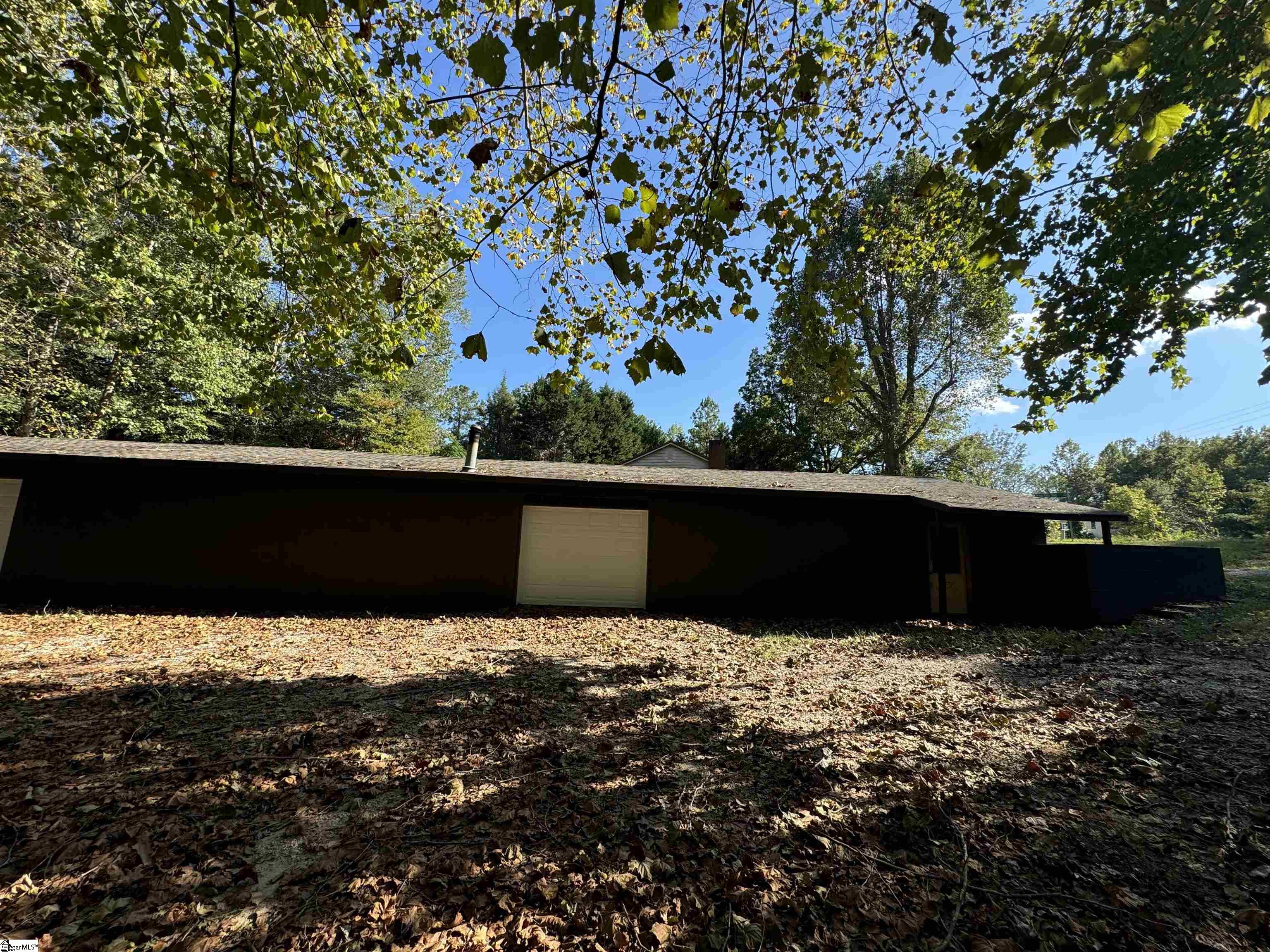 940 Burnt Tanyard Road Salem, SC 29676 - Photo 4 of 10