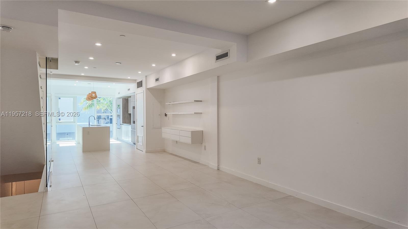 455 Northeast 39th Street, Unit 304 Miami, FL 33137 - Photo 6 of 13