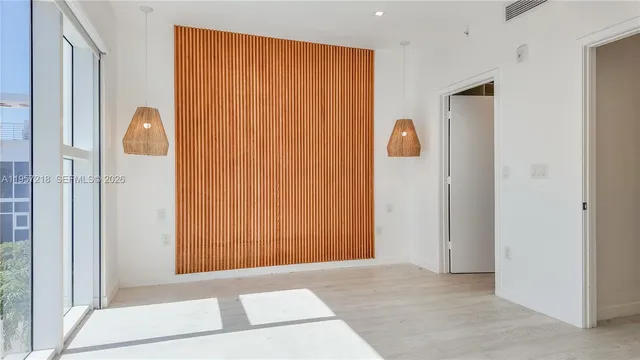 $7,000 | 455 Northeast 39th Street, Unit 304, Miami, FL 33137