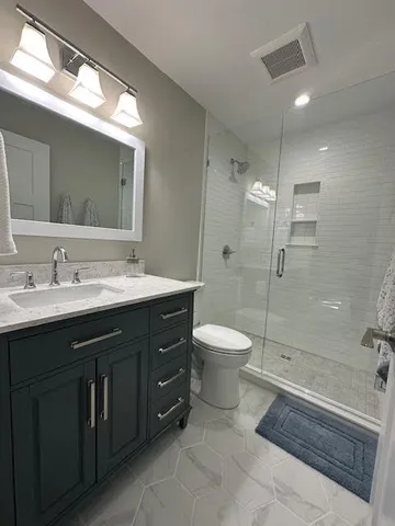 $459,900 | 2015 64th Street, Fennville, MI 49408