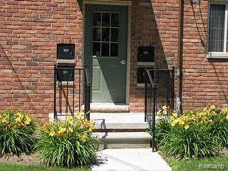 436 Romeo Road, Unit 325 Rochester, MI 48307 - Photo 4 of 11 2