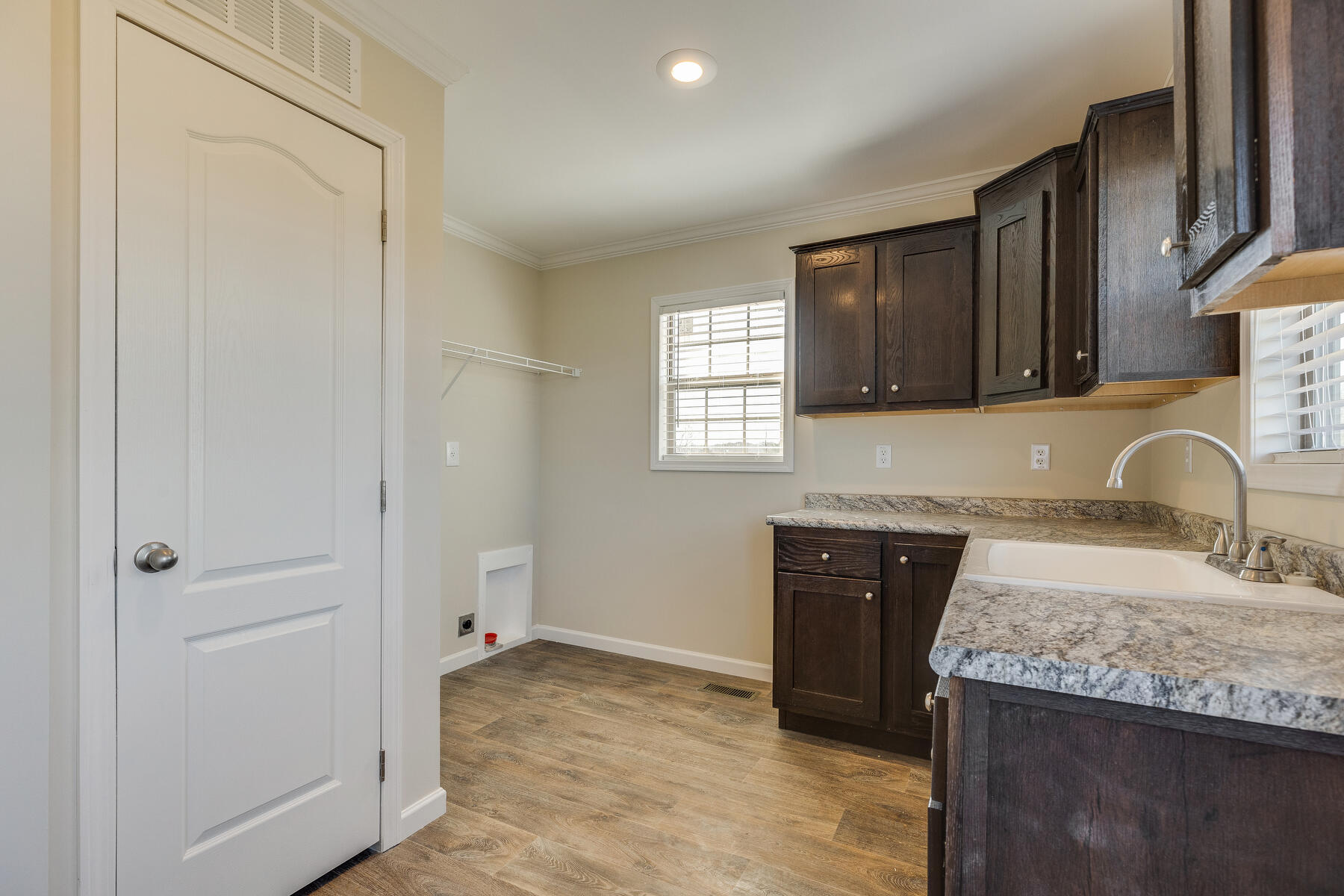 1520 River Path Morristown, TN 37813 - Photo 33 of 41 037