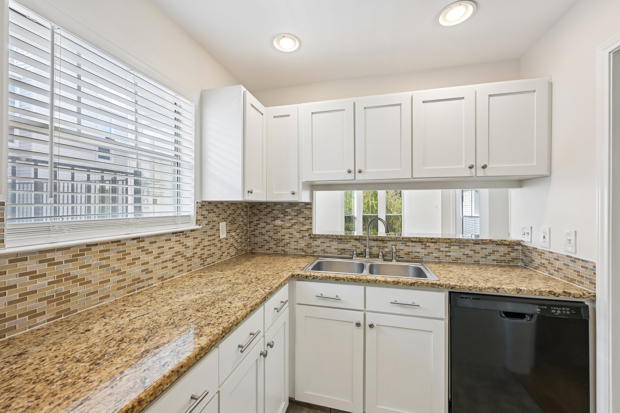 2520 Quarry Road, Unit 202 Austin, TX 78703 - Photo 21 of 38 Gallery Image 21