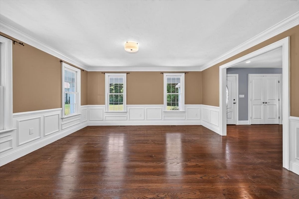 11 Jutila Farm Path Hanover, MA 02339 - Photo 4 of 38