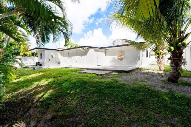 $745,000 | Palm Springs North, Hialeah, FL 33015