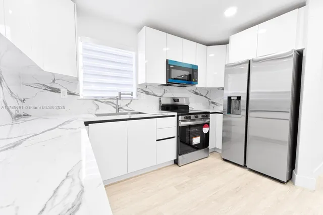 $745,000 | Palm Springs North, Hialeah, FL 33015