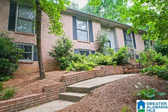 3482 Ridgecrest Drive Birmingham, AL 35216 - Photo 1 of 16