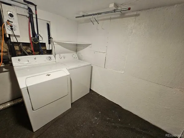 $1,395 | 1807 East 37th Avenue, Denver, CO 80205