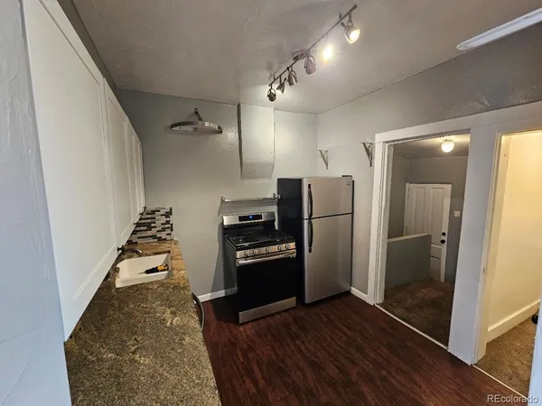 $1,395 | 1807 East 37th Avenue, Denver, CO 80205