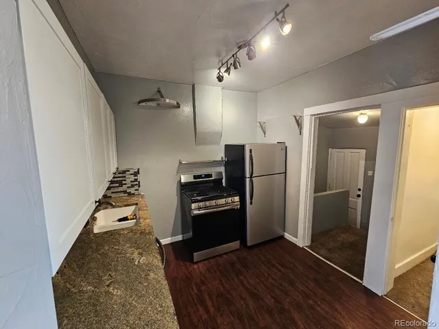 $1,550 | 1807 East 37th Avenue, Denver, CO 80205