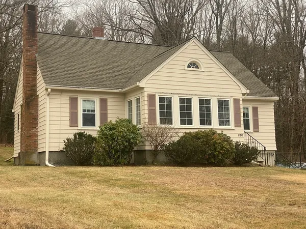 $692,500 | 260 Elm Street, Walpole, MA 02081