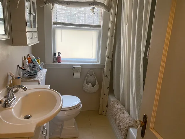 $723,200 | 260 Elm Street, Walpole, MA 02081