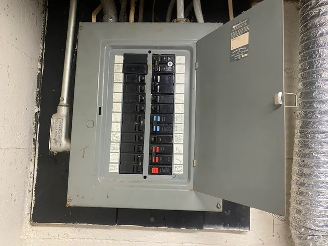 $723,200 | 260 Elm Street, Walpole, MA 02081