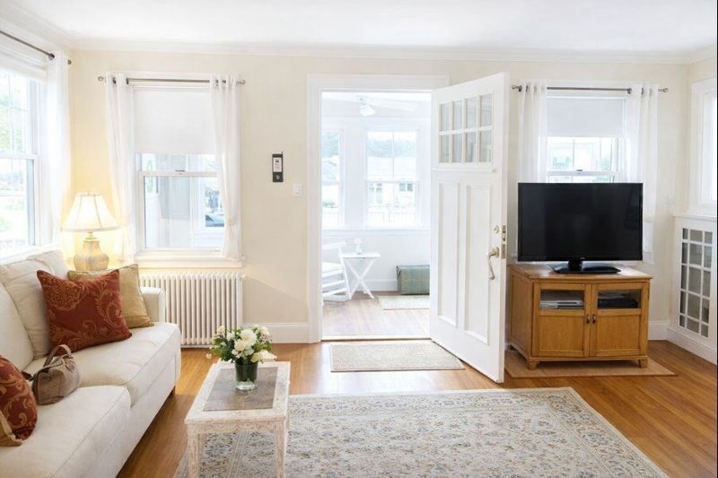 260 Elm Street Walpole, MA 02081 - Photo 5 of 33