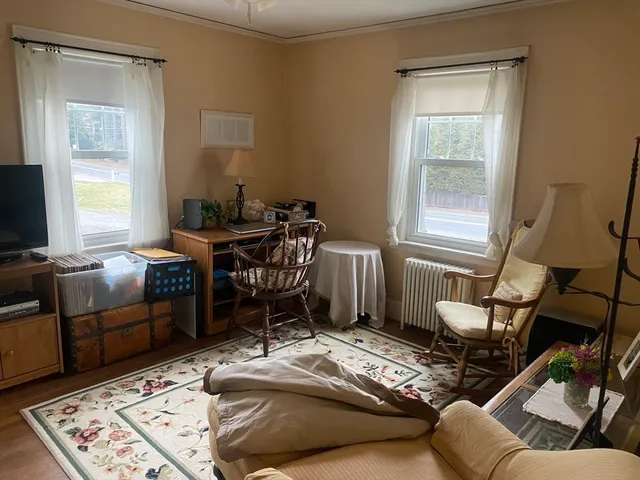 $723,200 | 260 Elm Street, Walpole, MA 02081