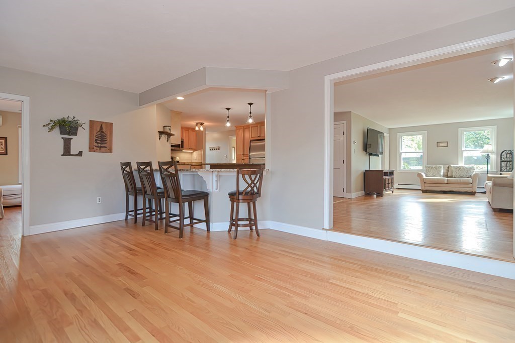 15 Caesar Chelor Drive Wrentham, MA 02093 - Photo 11 of 42
