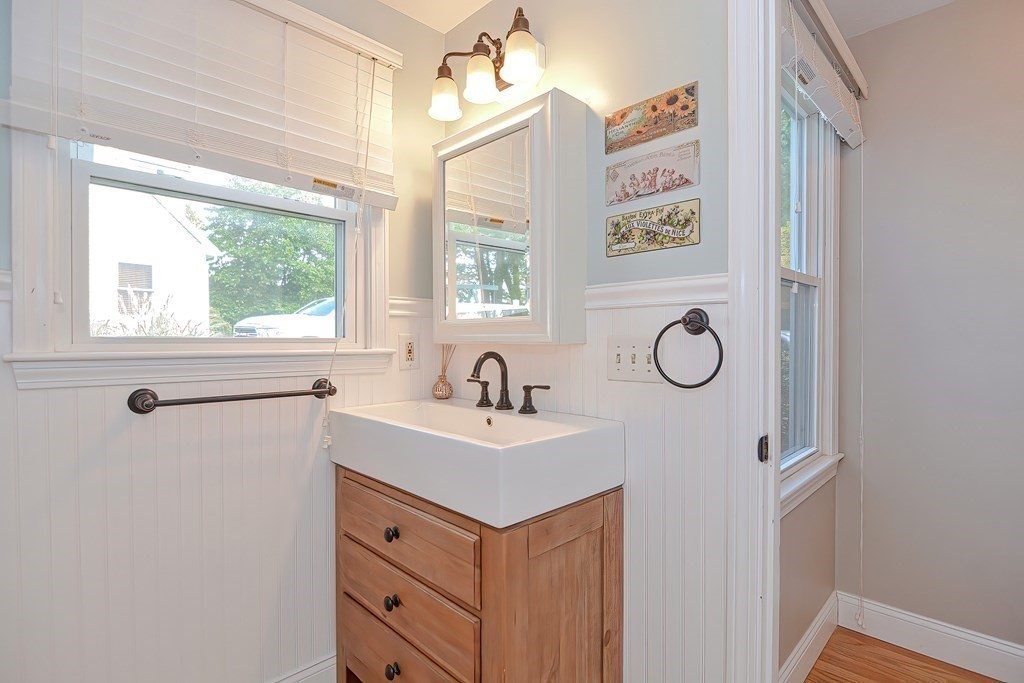 15 Caesar Chelor Drive Wrentham, MA 02093 - Photo 14 of 42