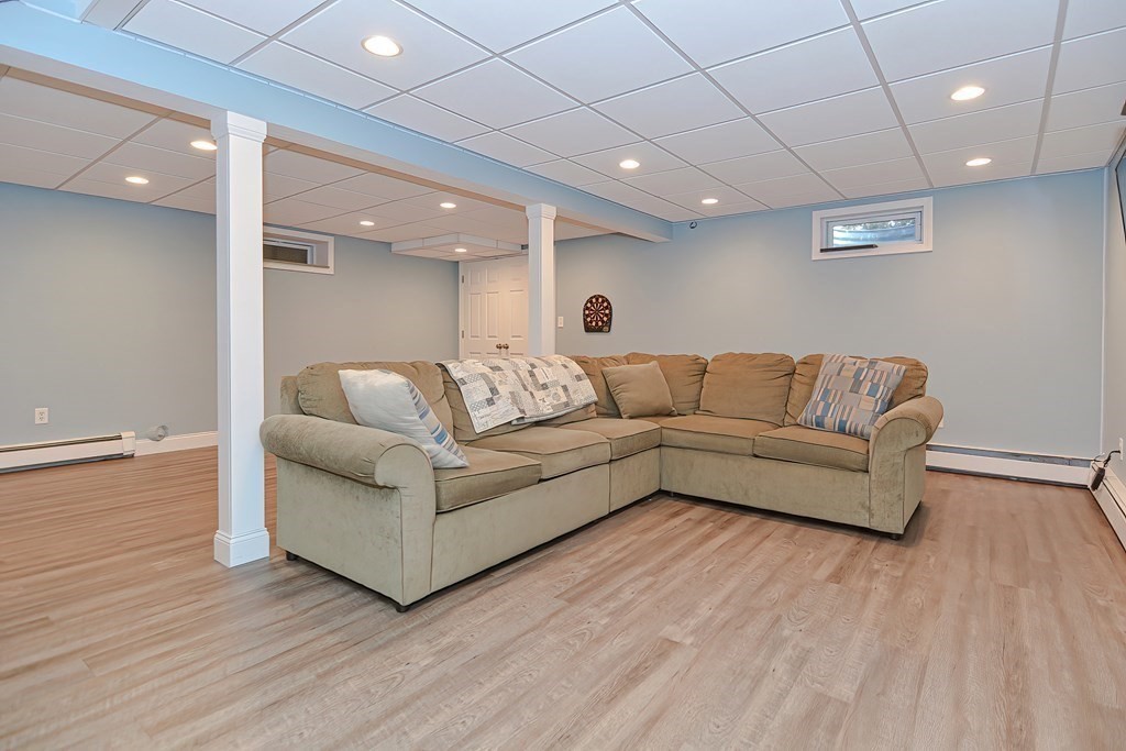 15 Caesar Chelor Drive Wrentham, MA 02093 - Photo 30 of 42