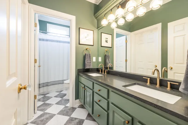 a view of a hallway with windows