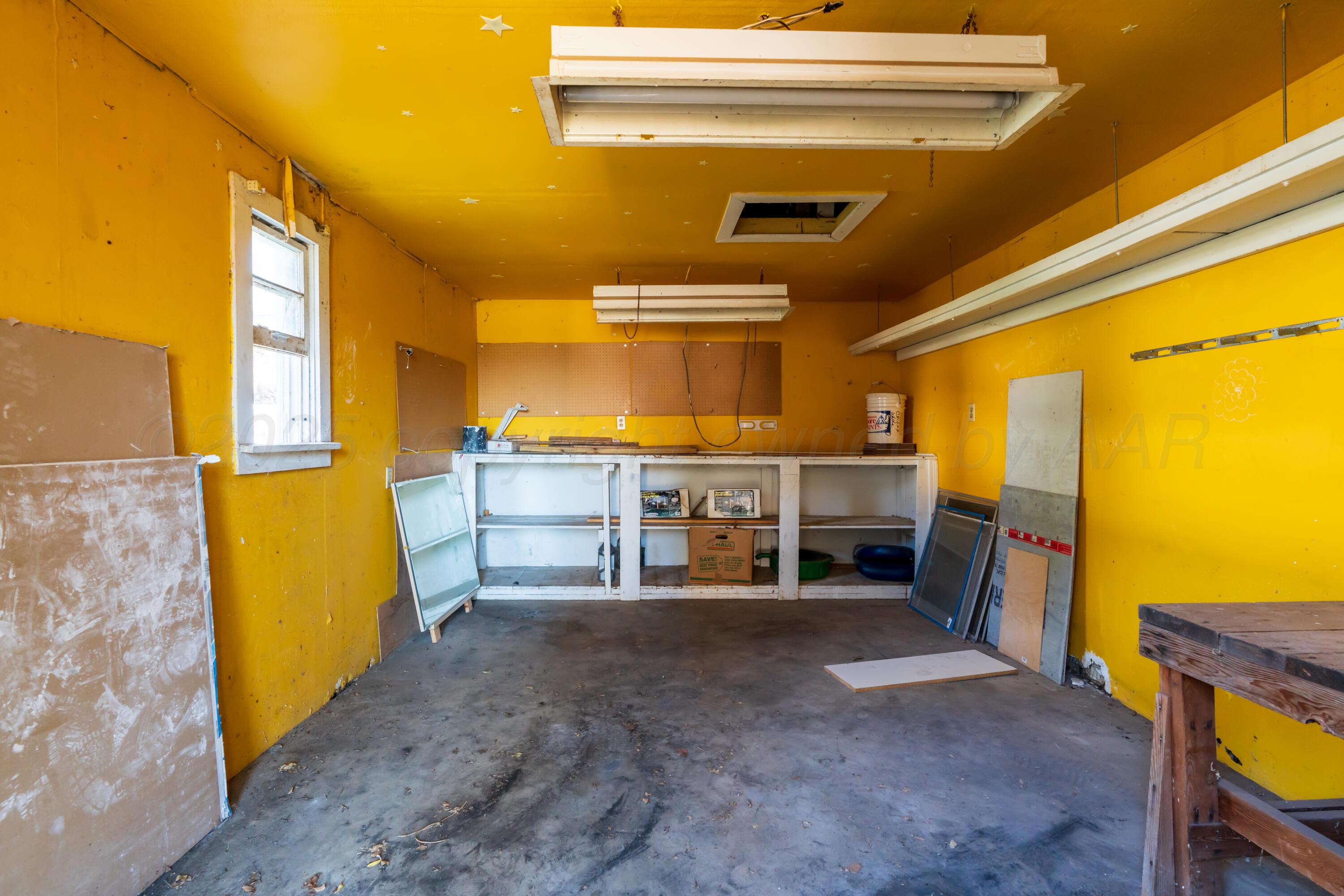1220 Southwest 12th Avenue Amarillo, TX 79102 - Photo 24 of 25 a view of a storage & utility room