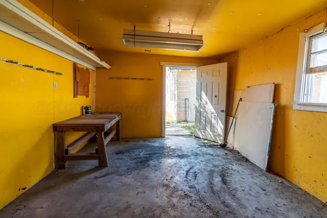 $1,495 | 1220 Southwest 12th Avenue, Amarillo, TX 79102